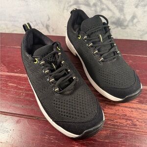 Black Women's Athletic Shoes